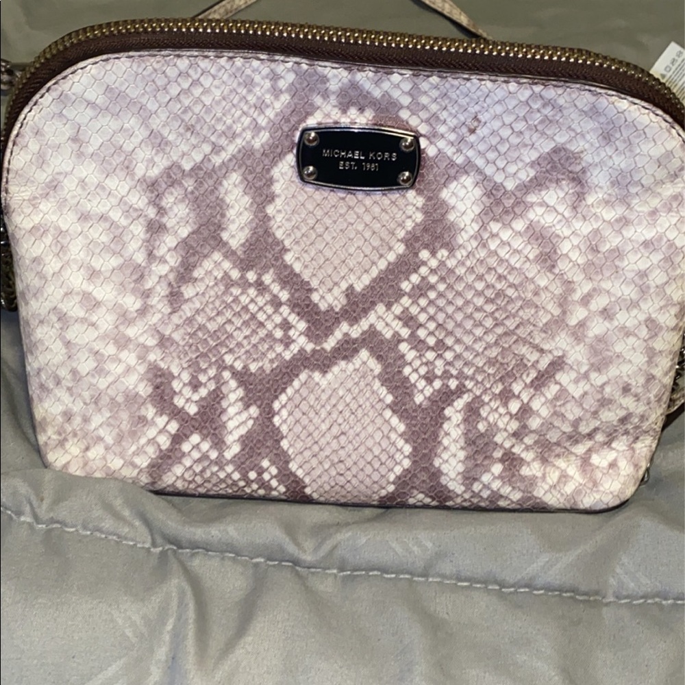 Michael kors snakeskin crossbody